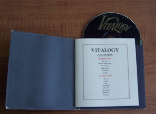 Vitalogy_-_Detalle